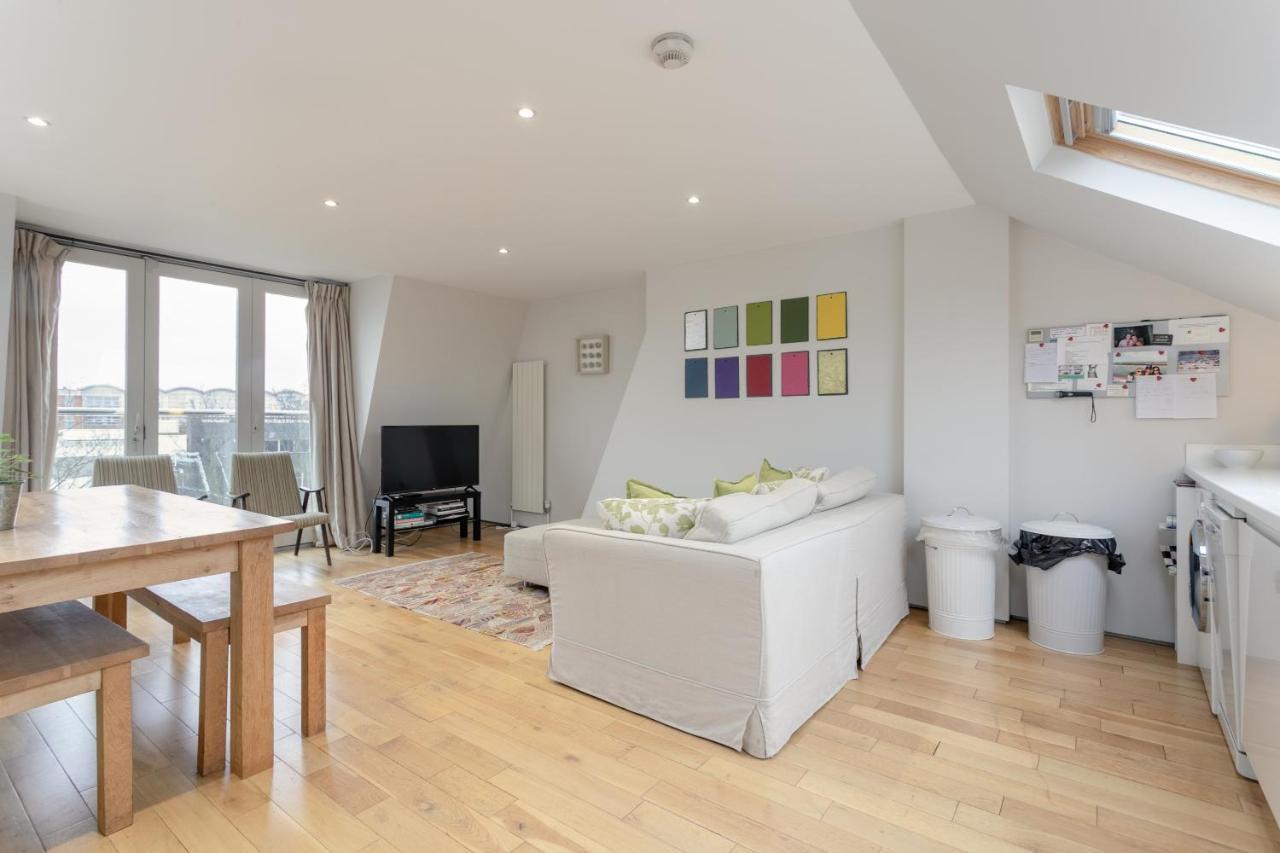 לונדון 2 Bedroom Apartment Hammersmith Grove Sleeps 4 מראה חיצוני תמונה