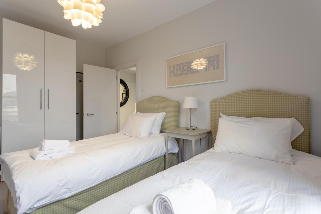 לונדון 2 Bedroom Apartment Hammersmith Grove Sleeps 4 מראה חיצוני תמונה