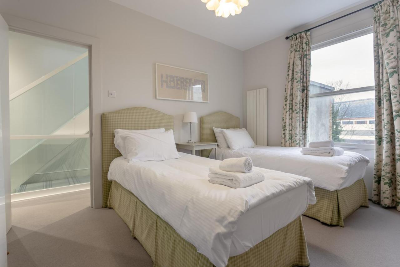 לונדון 2 Bedroom Apartment Hammersmith Grove Sleeps 4 מראה חיצוני תמונה