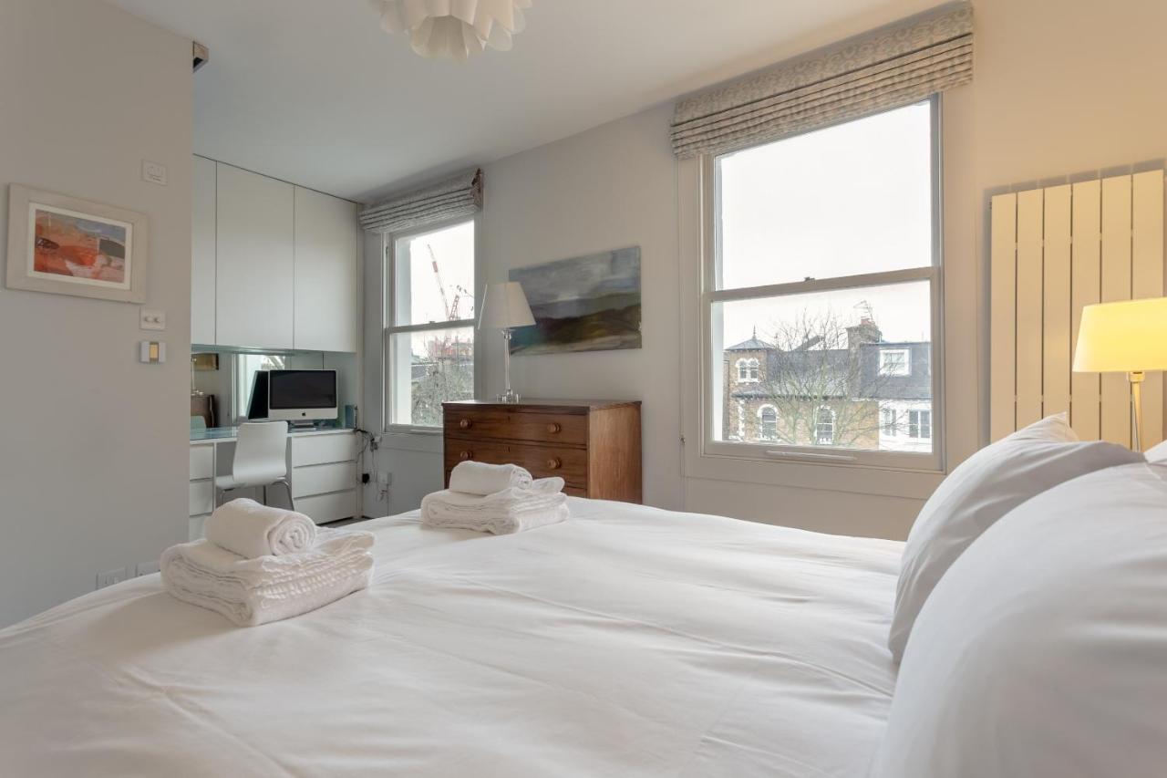 לונדון 2 Bedroom Apartment Hammersmith Grove Sleeps 4 מראה חיצוני תמונה