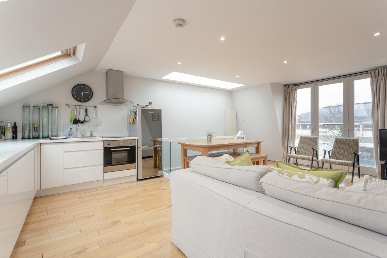 לונדון 2 Bedroom Apartment Hammersmith Grove Sleeps 4 מראה חיצוני תמונה